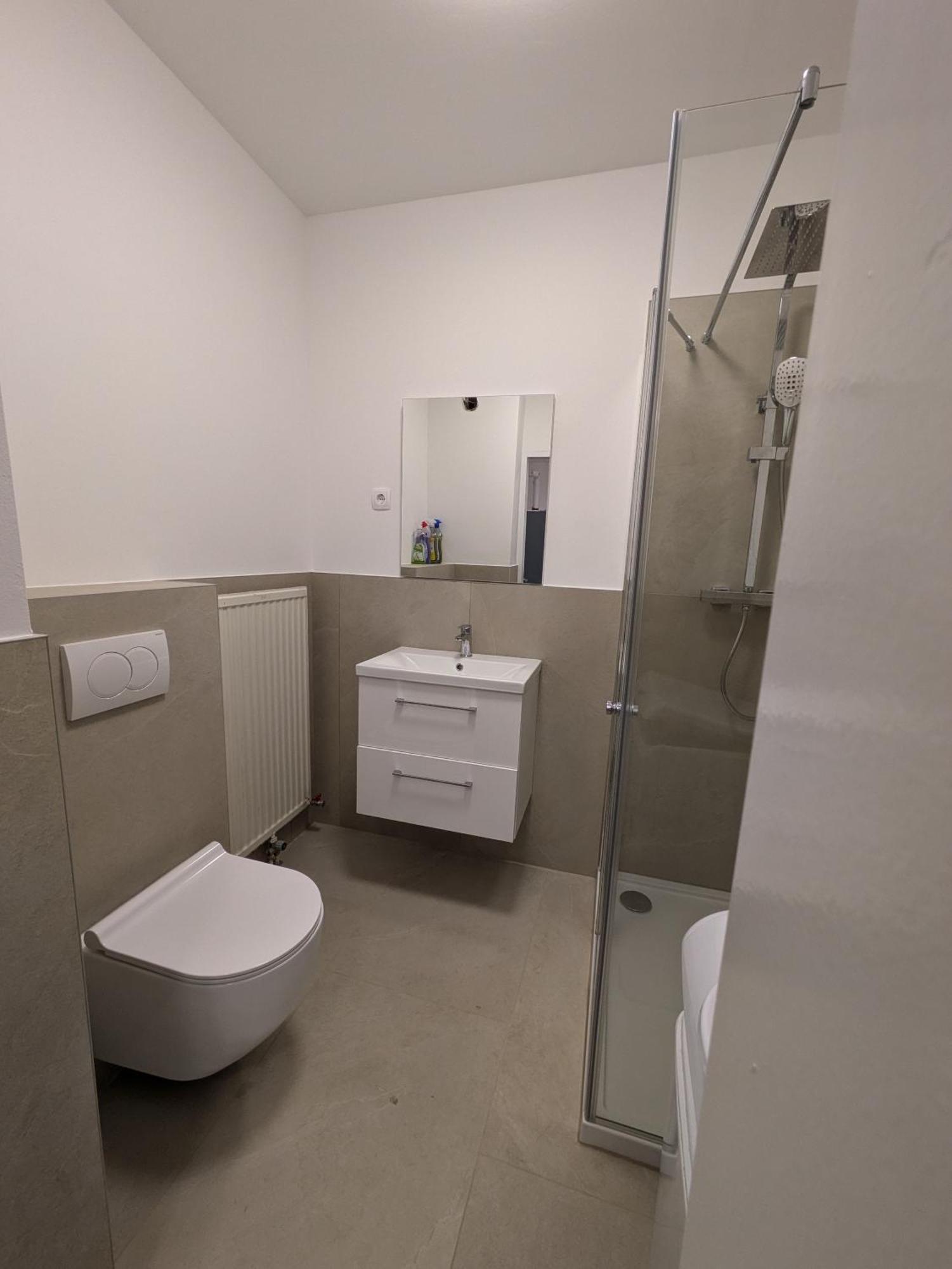 Ferienwohnung Dado 2 Eisenstadt Dış mekan fotoğraf